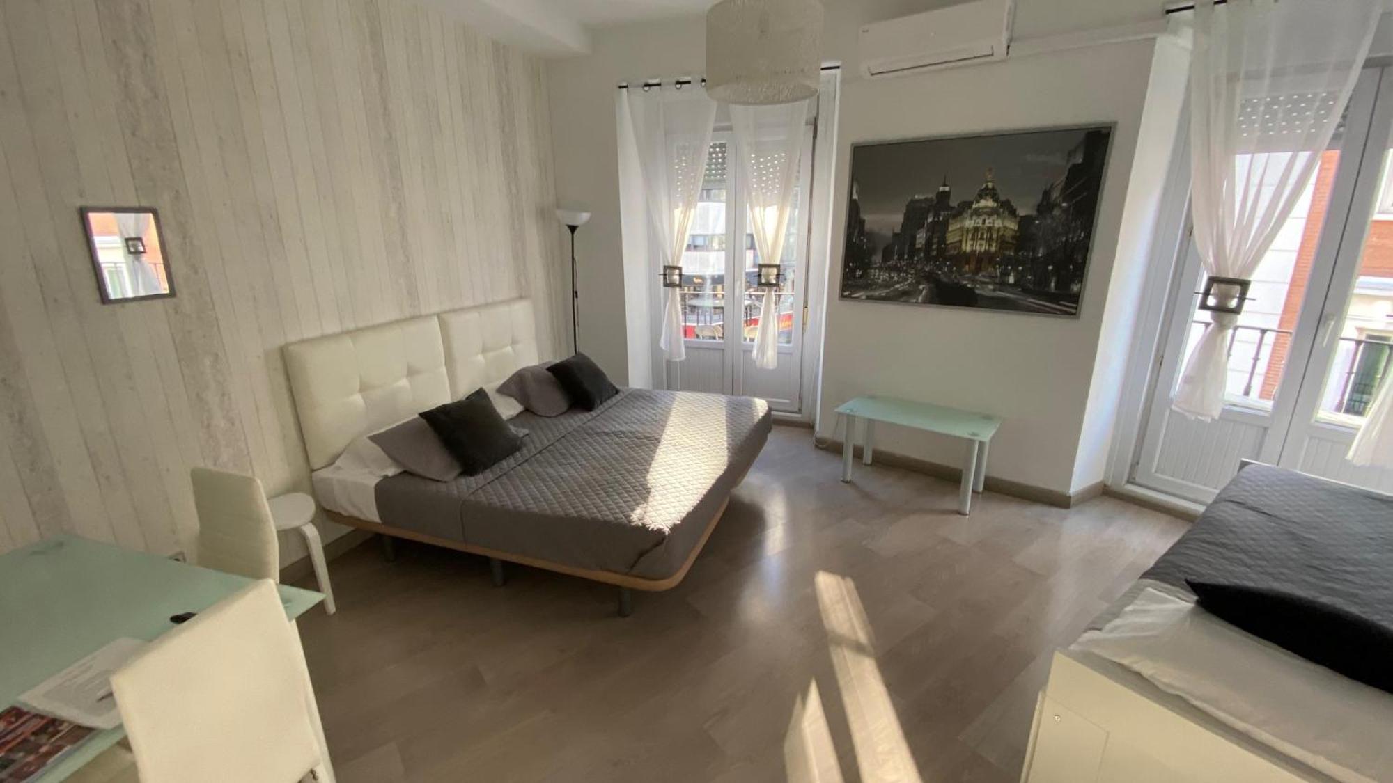 Stay Inn Мадрид Экстерьер фото