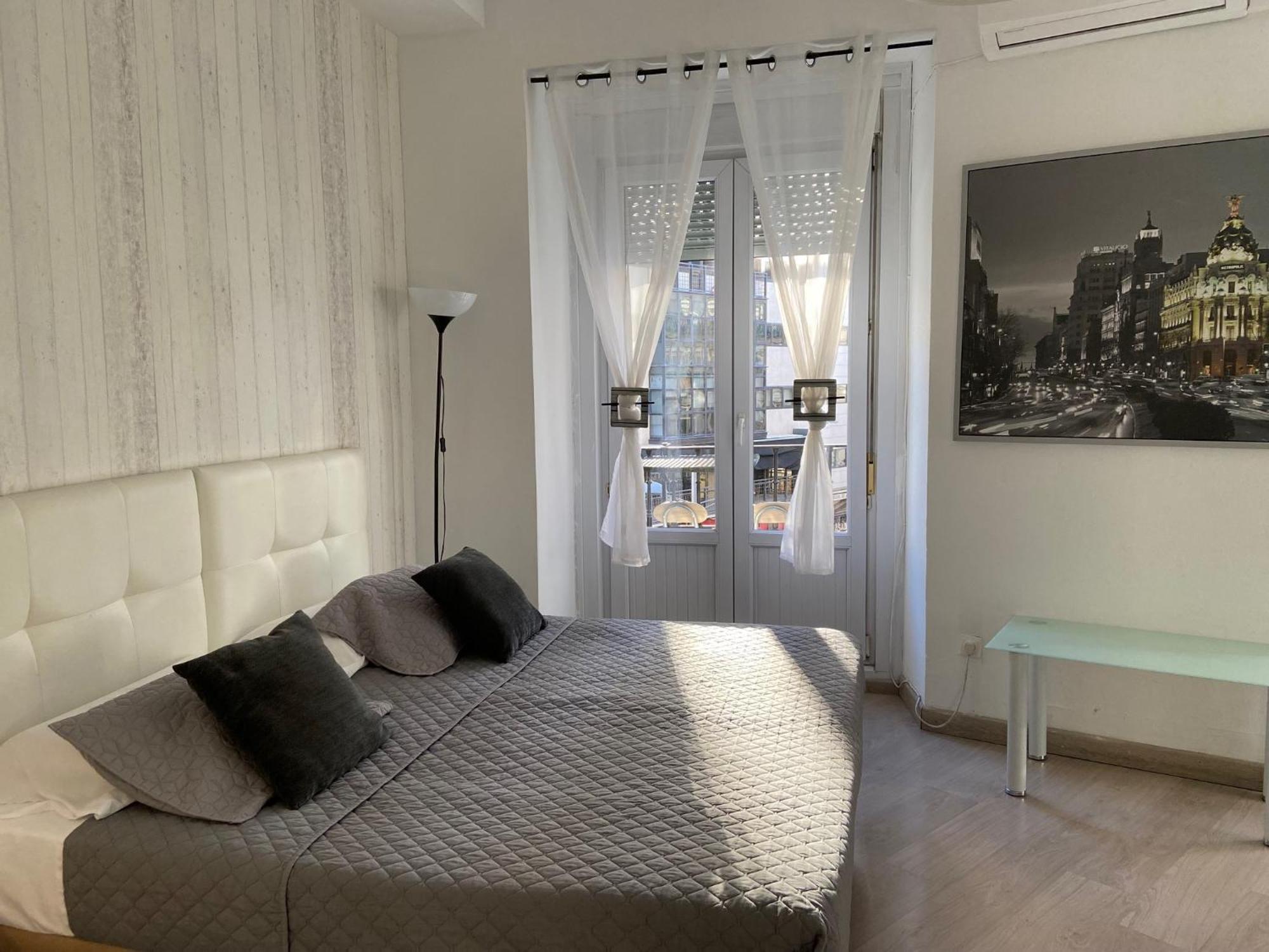 Stay Inn Мадрид Экстерьер фото
